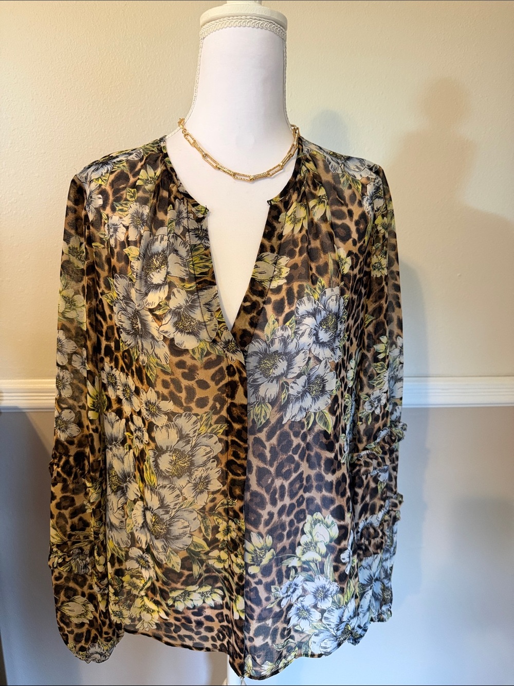 Leopard ruffle blouse - Picture 1 of 6